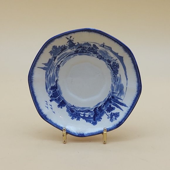 Vintage Tea cup & Saucer -Royal Doulton Norfolk - Picture 9 of 11